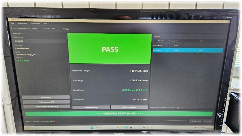 Kabellängenprüfung am Messbildschirm mit PASS-Anzeige